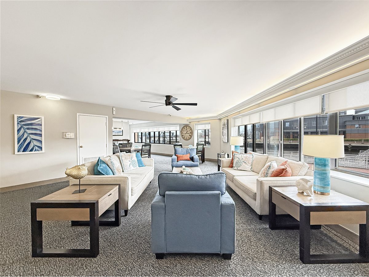 Harbor Tower Apartments